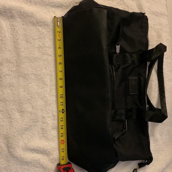 Steve Madden Black Carryall Tote Bag - Picture 4 of 12